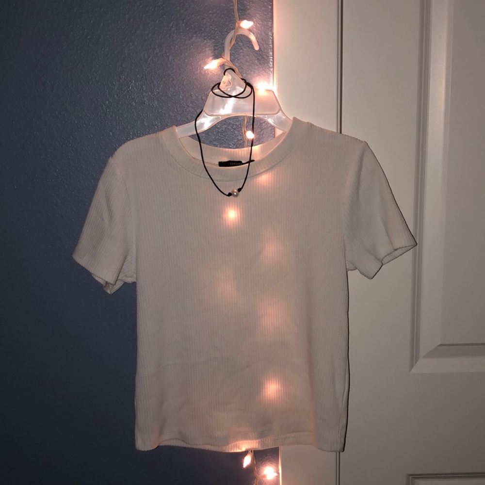 textured short sleeve t-shirt